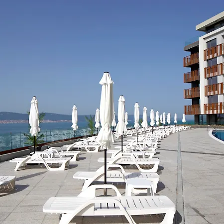 Aparthotel Paradiso-3